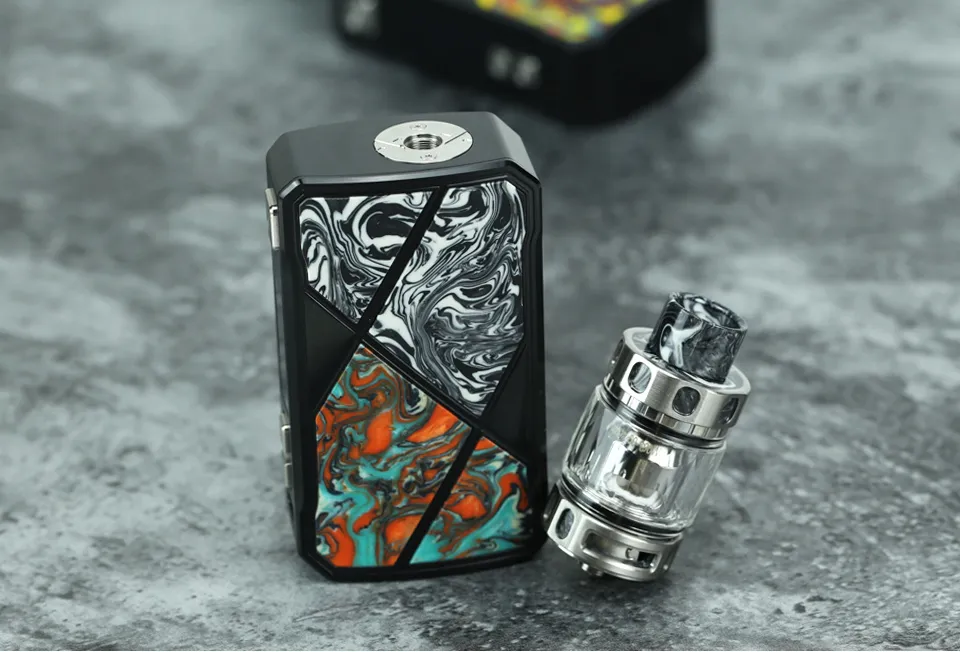 FreeMax Maxus 200w Kit FreeMax Maxus 200w Kit